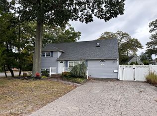 1126 Roe Ave, Point Pleasant, NJ 08742