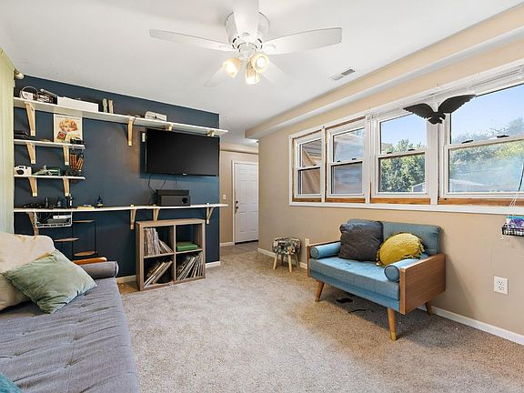 5th image of 7013 W 137th Ln