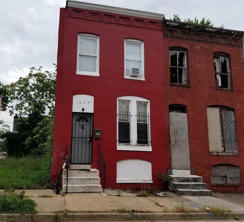 1st image of 1809 Rayner Ave