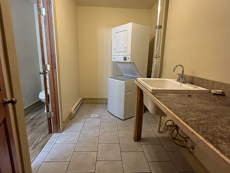 332 Washburn Cir — Photo 12