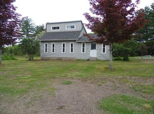 86 Tarbox Rd, Plainfield, CT 06374