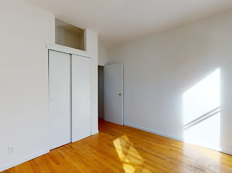 523 E 83rd St #5W — Photo 12