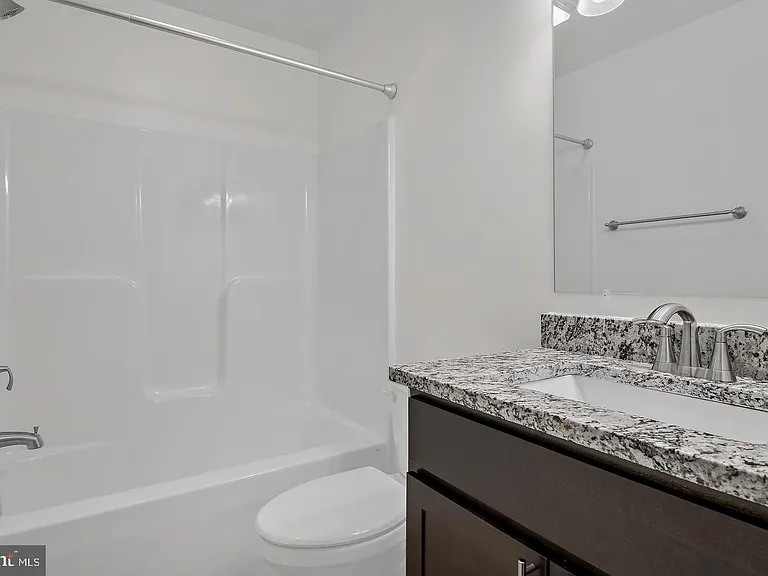 157 Spanglers Mill Rd #202 — Photo 20