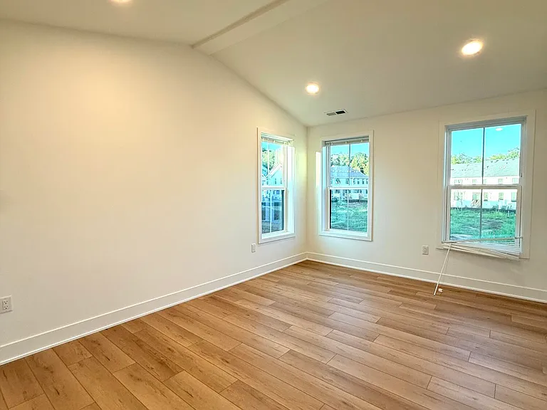 7 Colt Ln — Photo 19