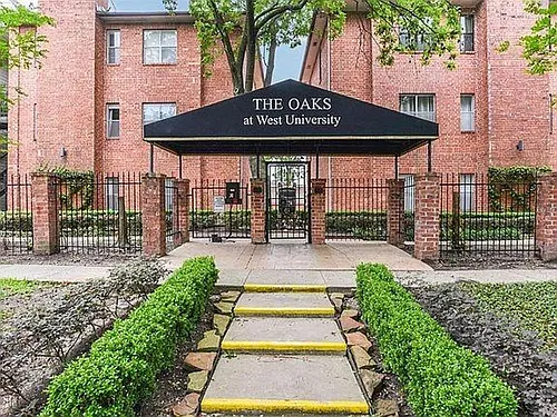 4041 Drake St #116 Photo 1