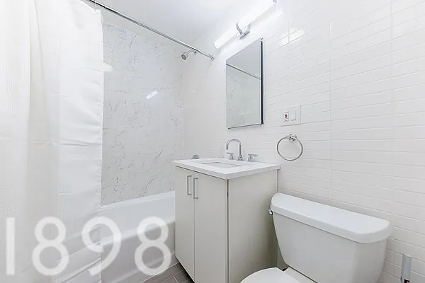 Rented by A&E Real Estate Management | media 9