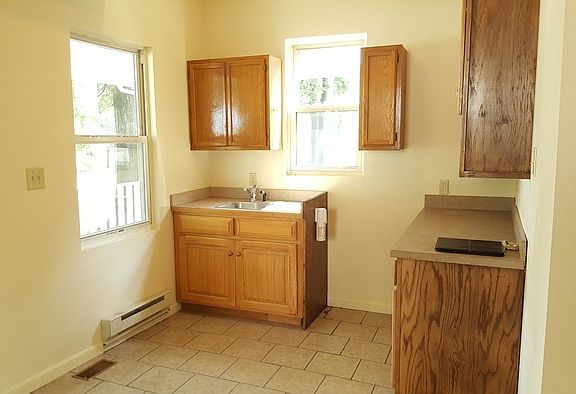 2nd image of 572 E Buchtel Ave APT 4
