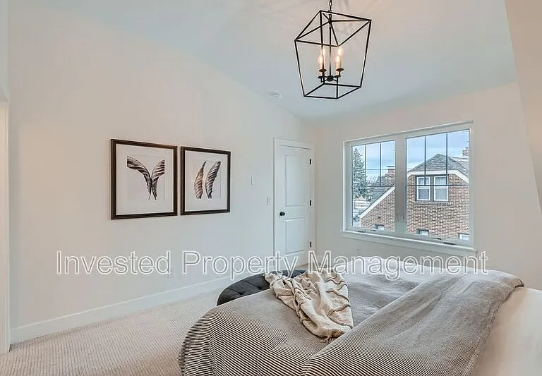 3701 N Steele St — Photo 14