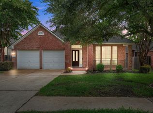 7008 W Magic Mountain Ln, Round Rock, TX 78681