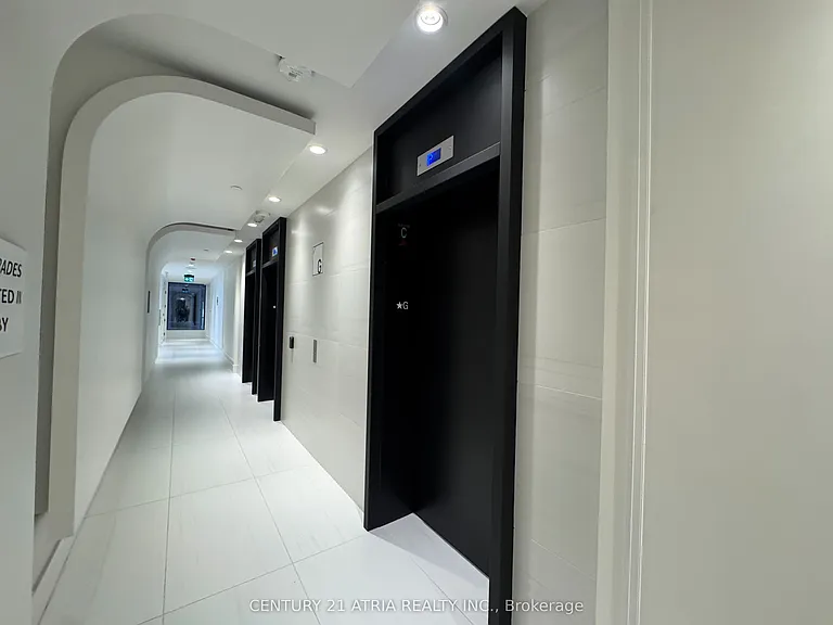 115 Denison Ave #402 — Photo 30