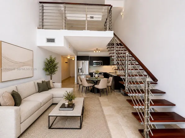 41 SE 5th St APT 1412, Miami, FL 33131