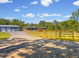 160 Waldon Rd, Cumberland City, TN 37050