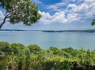 890 Village Shore Dr, Canyon Lake, TX 78133