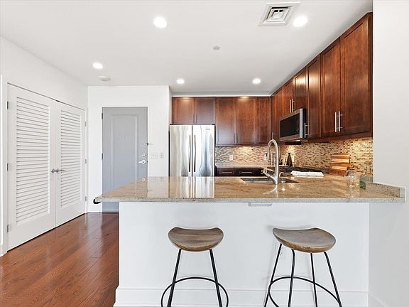 4th image of 201 Luis M Marin Blvd APT 1407