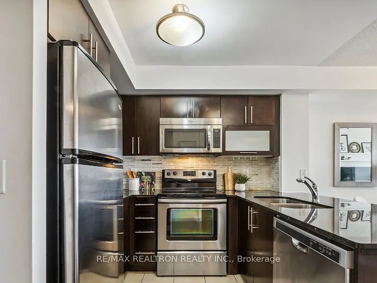55 De Boers Dr #708 — Photo 5
