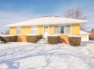 13701 Linn Ave, Garfield Heights, OH 44125