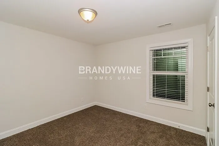 281 Southcircle Dr NW — Photo 16