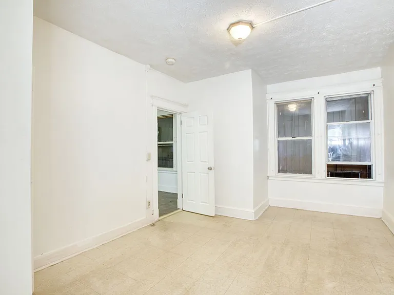 825 Park St #2N — Photo 19