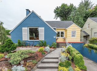 8217 SW Terwilliger Blvd, Portland, OR 97219