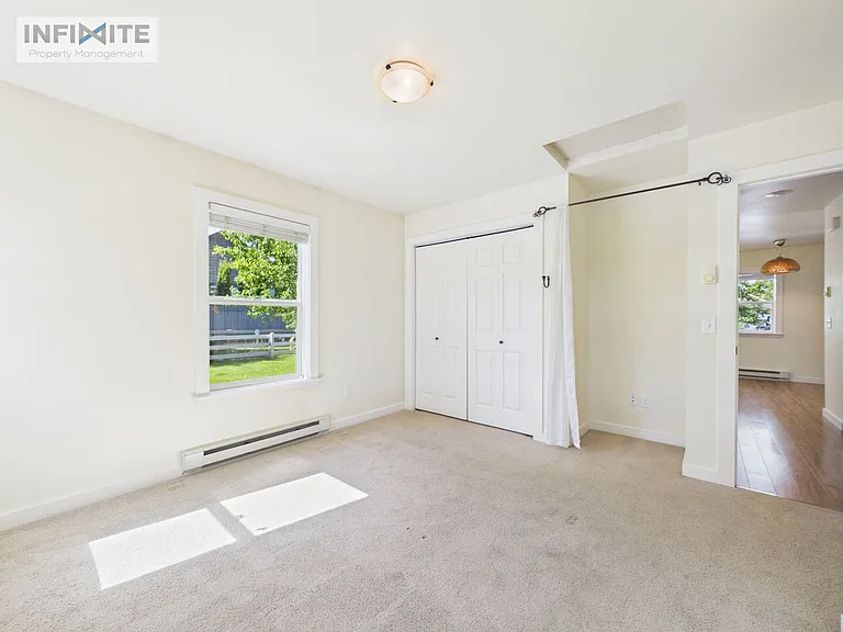 845 Cottage Park Ln — Photo 9