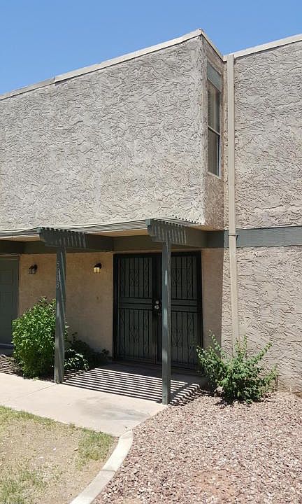 1st image of 5918 W Townley Ave