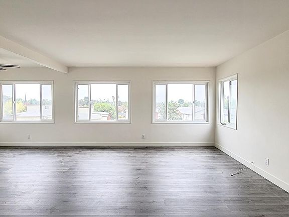 4th image of 820 Cory Dr