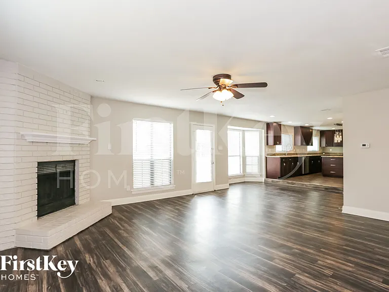 2345 Kildeer Trl — Photo 2