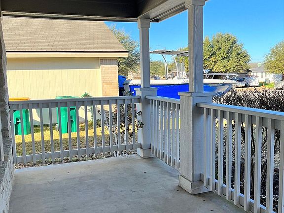 2nd image of 7126 Autumn Acre