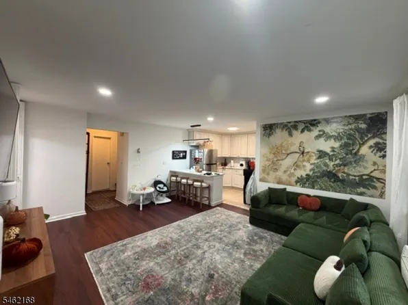 203 N Beverwyck Rd #5, Parsippany-Troy Hills Twp., NJ 07034