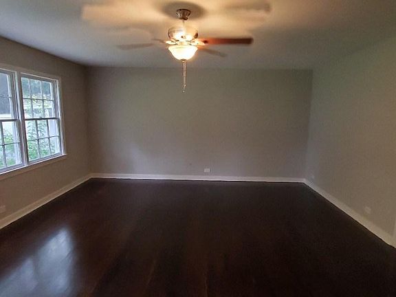 2nd image of 1305 Bowie St