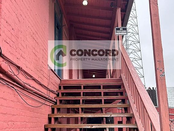 2nd image of 1833 Spring Garden St Suite B