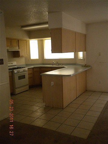 2nd image of 3019 W 24th Ln
