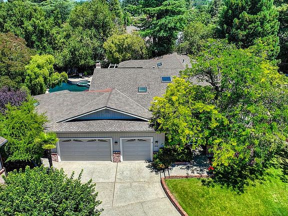 5th image of 5014 Primrose Dr