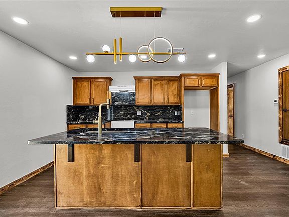 4th image of 2303 NW 47th St