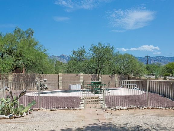 2nd image of 7881 E Camino Los Brazos
