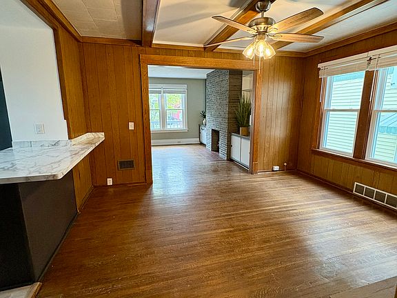 5th image of 15 Woodette Pl #1