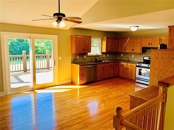 Dining Room/Kitchen views that open to Nice Deck and Great Views
