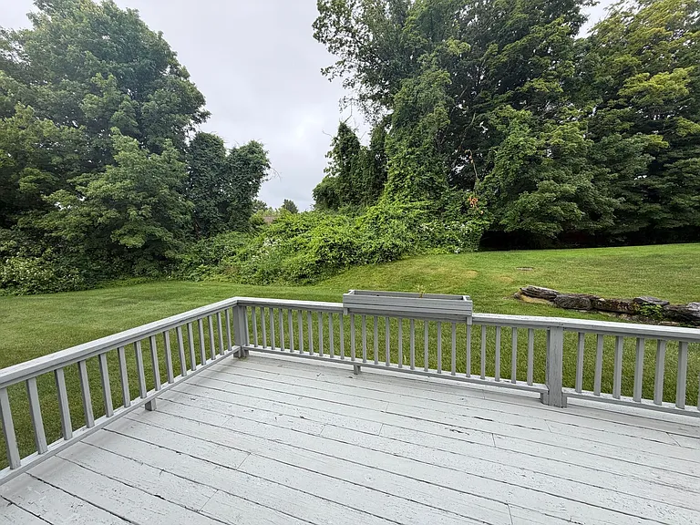 8 Applewood Ln — Photo 23