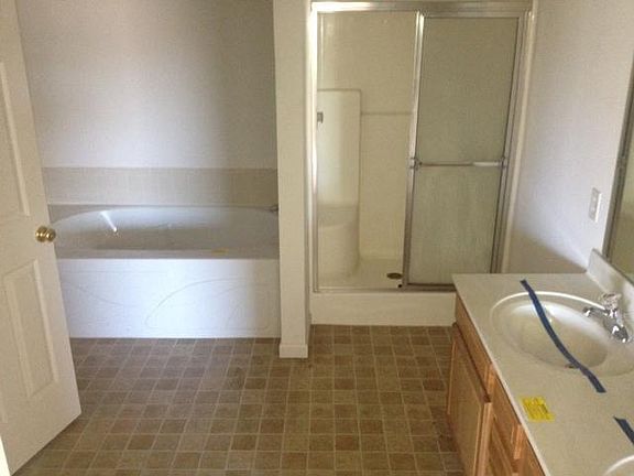 3rd image of 4917 Magellan Ave