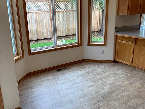 4th image of 5843 SE Woll Pond Way