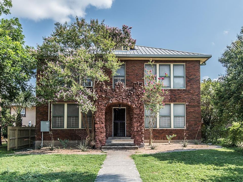 1st image of 512 E Dewey Pl APT 3