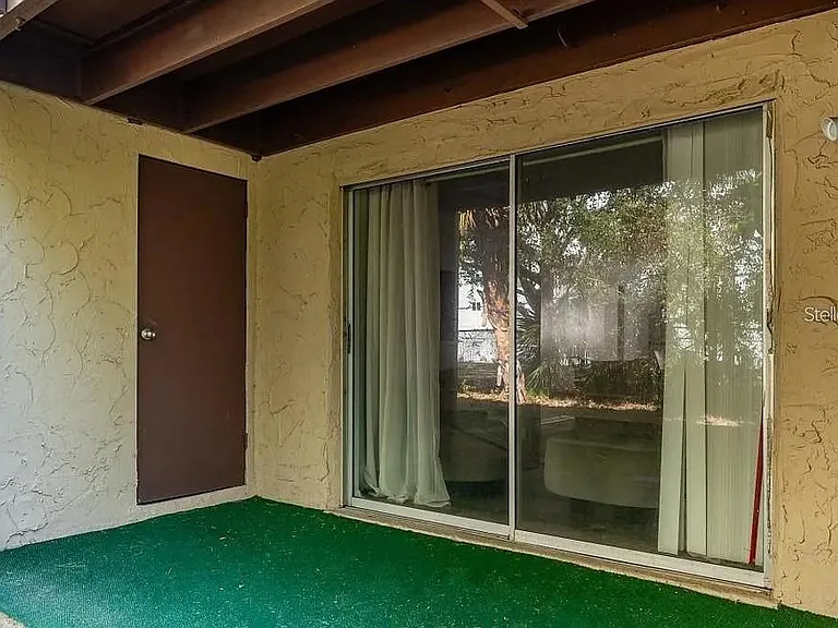 2625 Pine Lake Ter #B — Photo 7