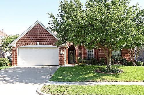 1st image of 2832 Meade Dr