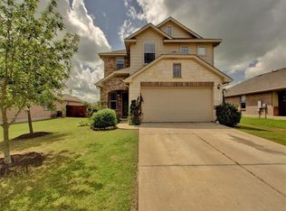 310 Luna Vista Dr, Hutto, TX 78634