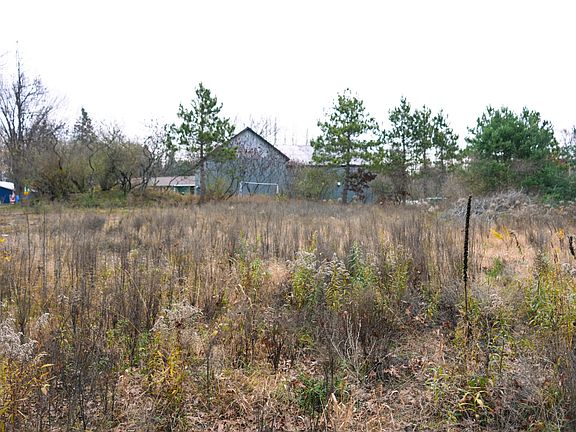 3rd image of 9496 Deer Valley Dr