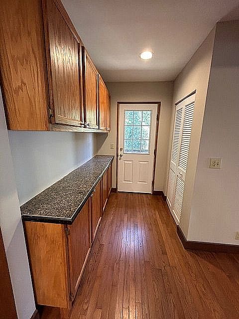 3105-Celeron-Ave-5