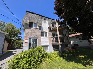 334 Sydenham St #3, Kingston, ON K7K3M9