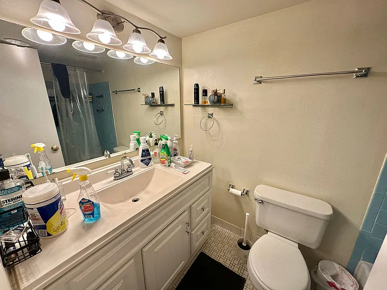 436 N Armistead St #T2 — Photo 15