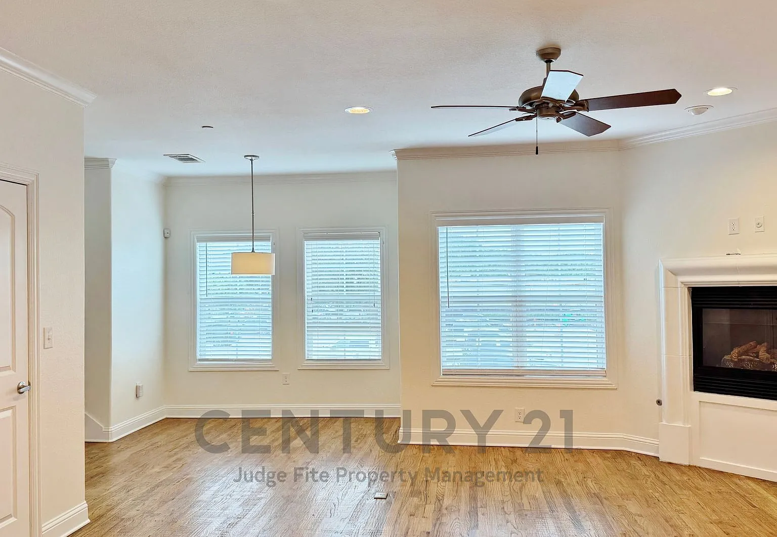 You're Going to LOVE This Stunning 3-Story 3/3/3 in Highland Park ISD! — Photo 1