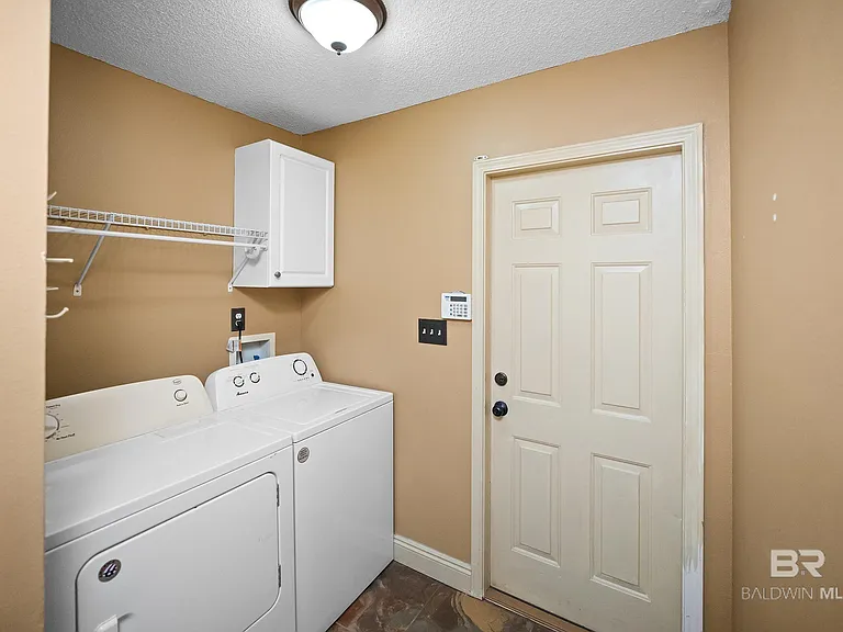 101 Davison Loop — Photo 19